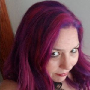 Meet your Posher, Crista